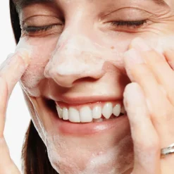 Clinique Démaquillant & Nettoyant><noscript><img width=