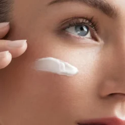 Biotherm Crèmes De Jour|Crème De Jour></noscript>Aquasource Hydra Barrier