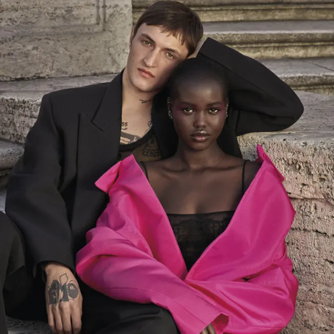 Valentino Eau De Parfum>Born in Roma Extradose Donna