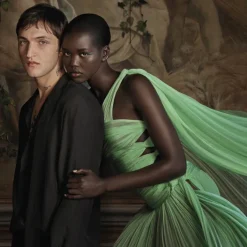 Valentino Eau De Parfum></noscript>Born in Roma Green Stravaganza Donna