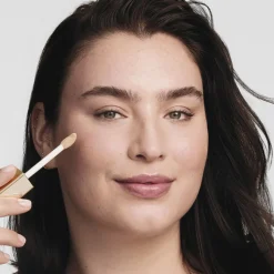 Estee Lauder Anti-Cerne & Correcteur><noscript><img width=