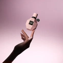 Viktor and Rolf Eau De Parfum></noscript>Flowerbomb Extrême