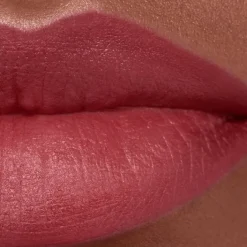 CHANEL Rouge À Lèvres></noscript>ROUGE ALLURE VELVET