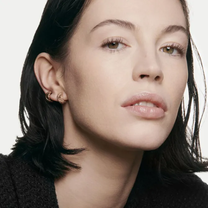 CHANEL Fond De Teint Fluide>ULTRA LE TEINT VELVET